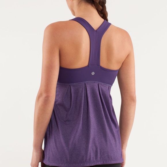 Lululemon Power Dance Tank
Heathered Concord Grape.
Size 4.
Pristine Condition. - Picture 5 of 9
